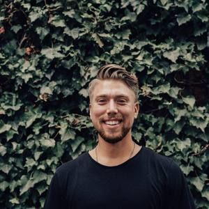 Meet your Posher, Stuart